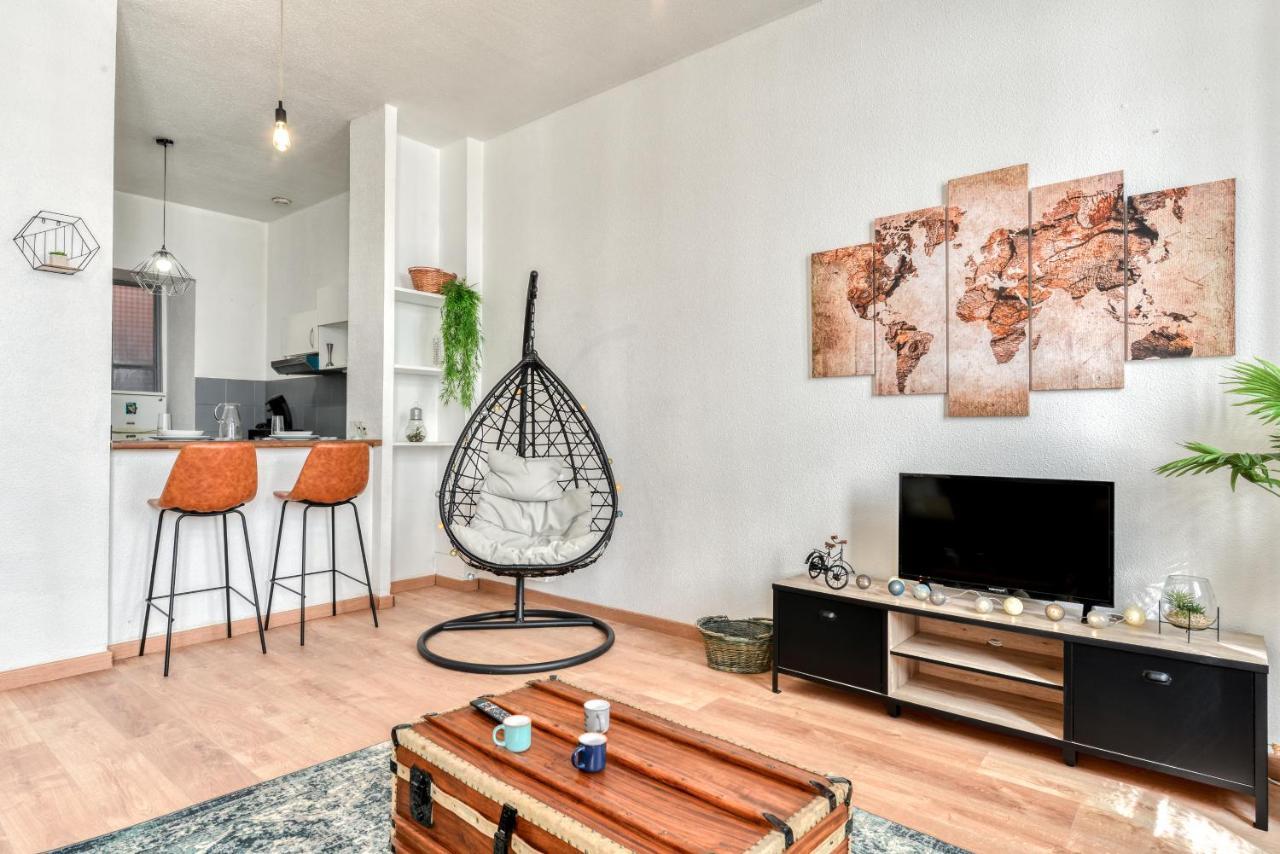 Parenthese Occitane -Wifi - Balneo- Parking Gratuit - Netflix Apartment Carcassone Exterior photo