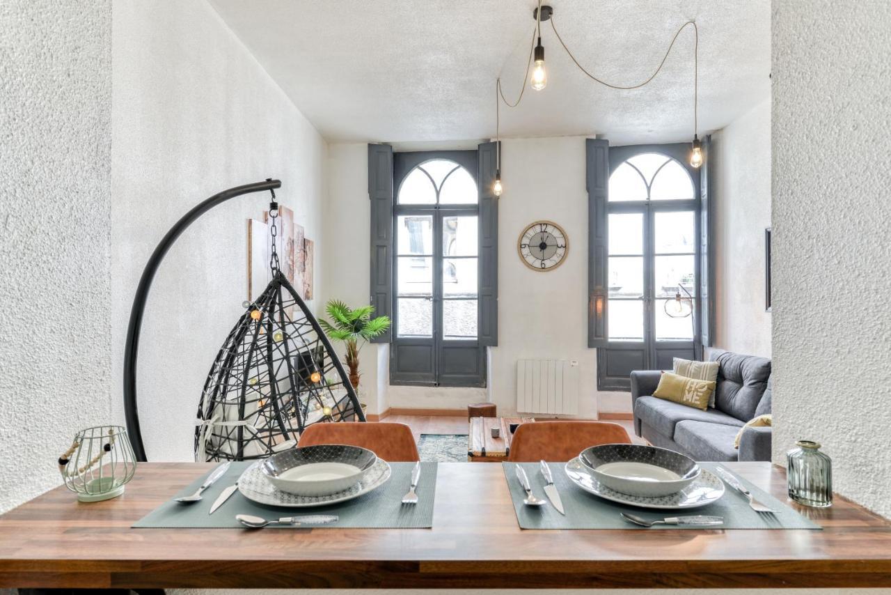 Parenthese Occitane -Wifi - Balneo- Parking Gratuit - Netflix Apartment Carcassone Exterior photo